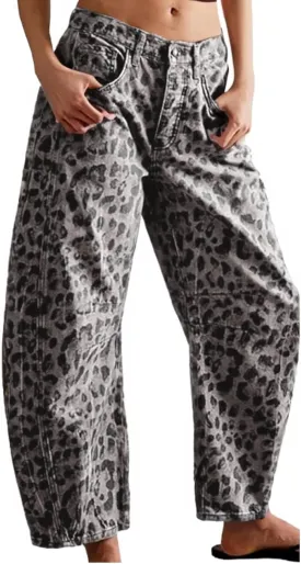 Leopard Pants Women Barrel Baggy Y2k Boyfriend Jeans Cheetah Print Jeans Mid Rise Embroidered Jean